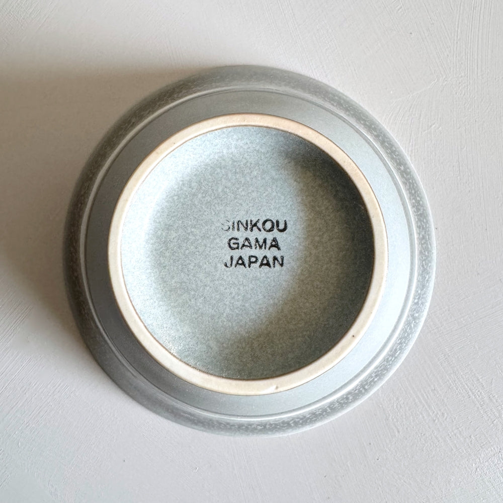 Icicle large bowl: hand crafted by Sinkogama in Mino, Gifu, Japan. Unique glaze captures nature's beauty. Available at Toka Ceramics.