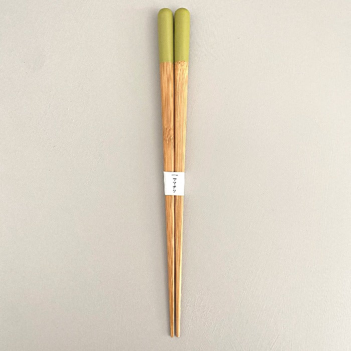 Yamachiku handcrafted bamboo chopsticks, made in Kumamoto, Japan. Available at Toka Ceramics.
