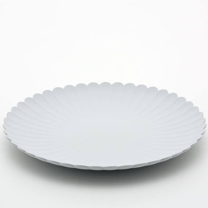 Arita Ware 1616 arita / japan TY Palace Plate 220 Matt grey chrysanthemum shaped plate, made in Japan.