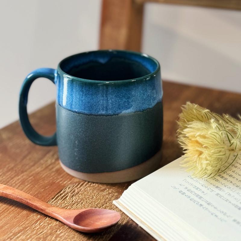 Handcrafted Japanese large mug in dark green colour with a large handle. Made in Gifu prefecture, Japan.