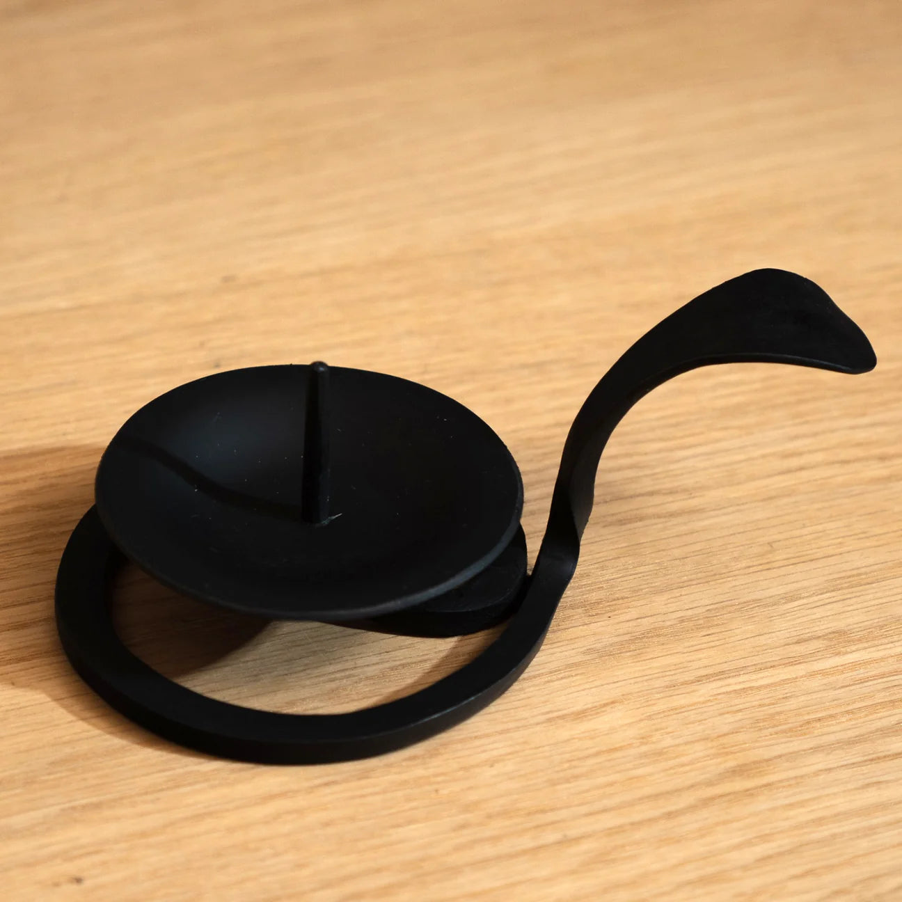 Iron Candle Holder (for 7–12cm candles)