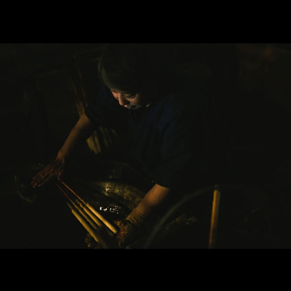 Japanese Sumac Wax Candles [7cm] - Set of 10 with a brass wick trimmer