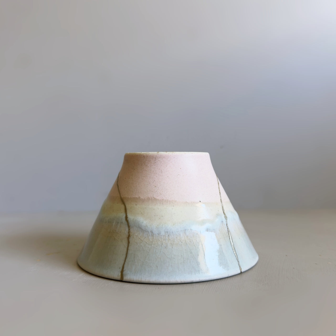 Yobitsugi - Soribachi Pastel Blue & Pink (M) no.2