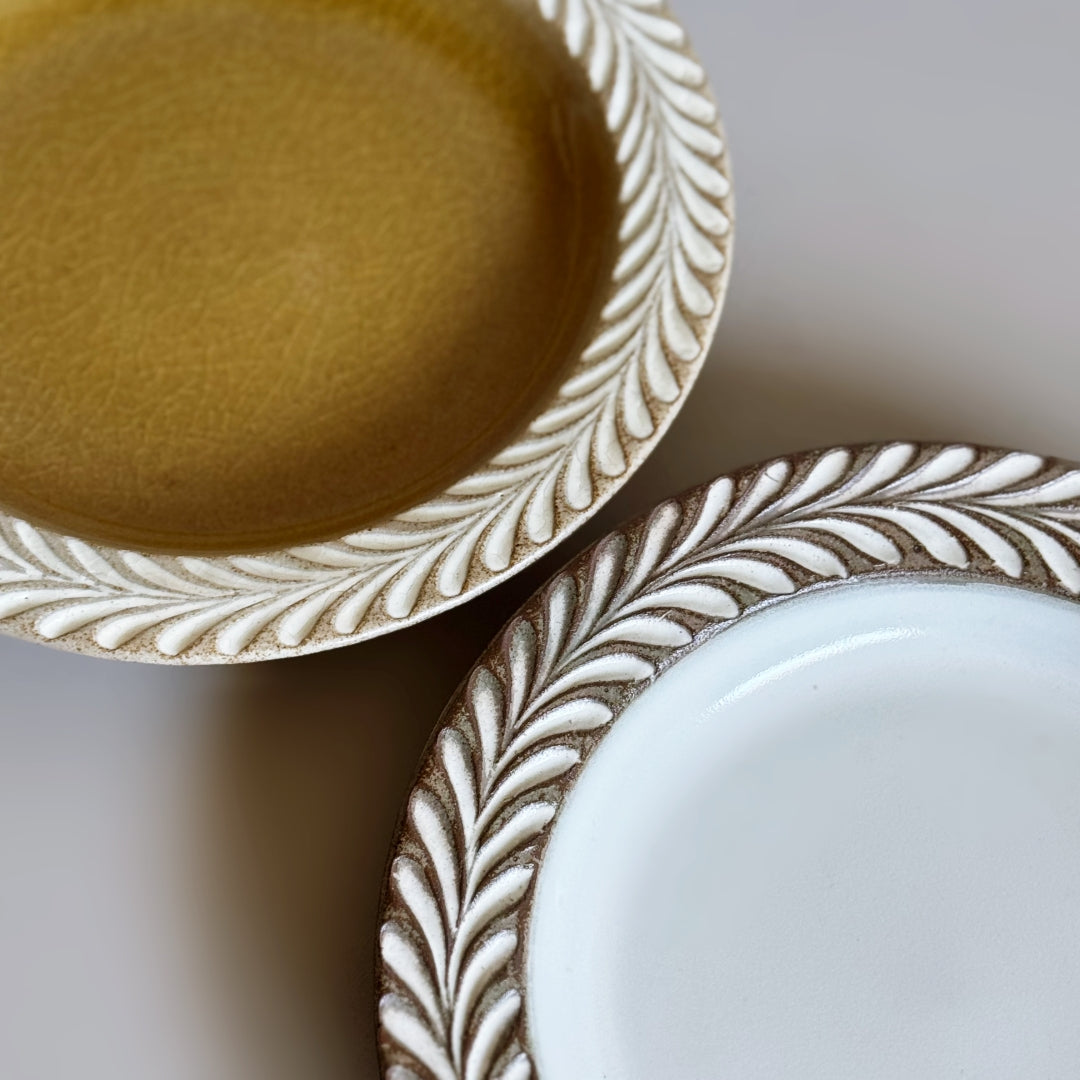 Laurel Large Plate - Mustard