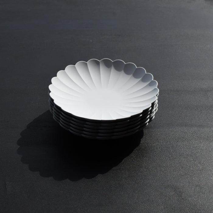 1616 arita/japan TY palace plate 110, chrysanthemum shaped plate, matt grey in colour. Arita Ware. Made in Japan.